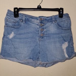 NY&Co Soho Distressed Jean Shorts Size 6